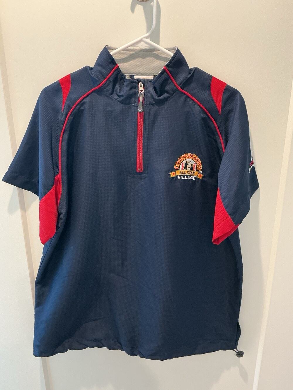 Cooperstown Allstar Village Short Sleeve Wind Breaker Size Small